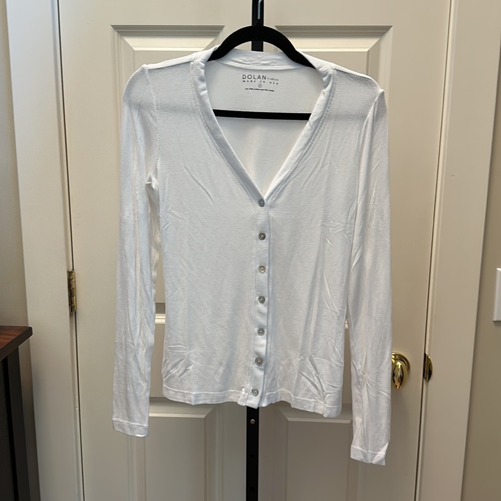 DOLAN Anthropologie Brand pearl button ribbed cardigan